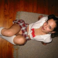 jeune fille nue cherche un homme riche