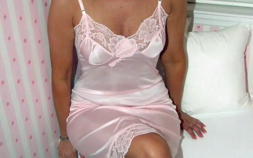 belle cougar hot