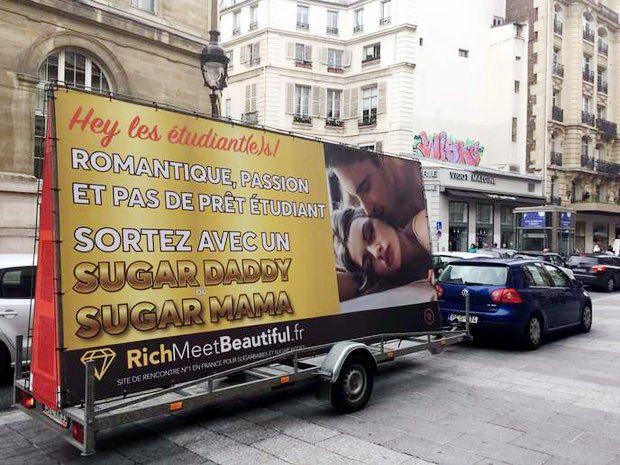 Une publicité pour le site RichMeetBeautiful.fr